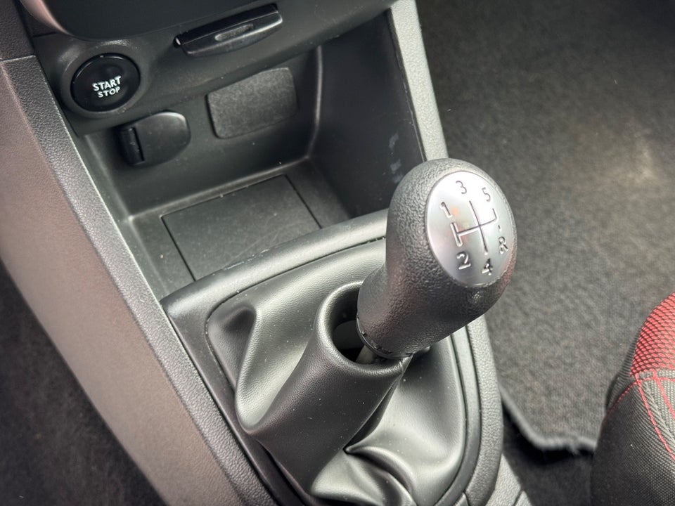 Renault Clio IV 1,2 16V Authentique Sport Tourer 5d