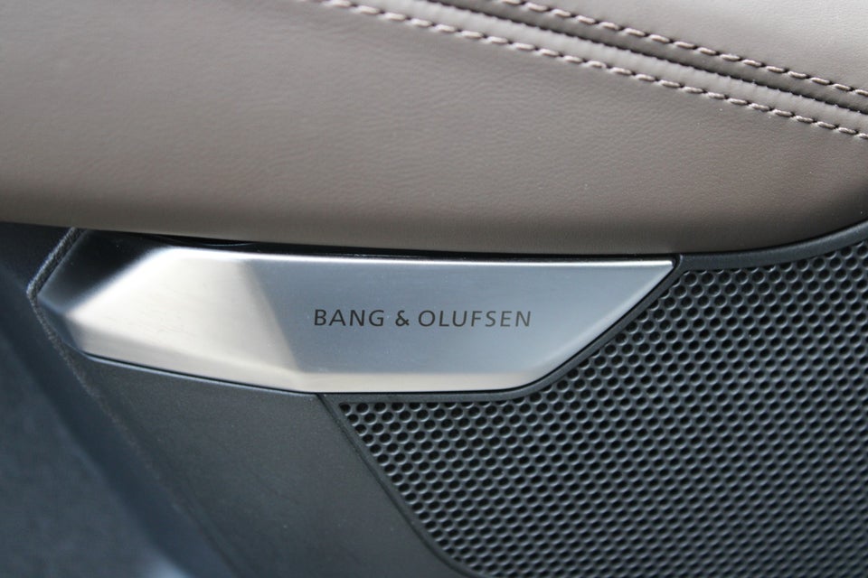 Audi RS e-tron GT quattro 4d