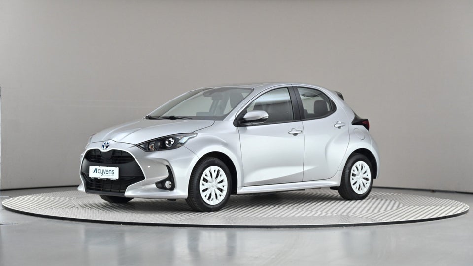 Toyota Yaris 1,5 Hybrid H3 e-CVT 5d