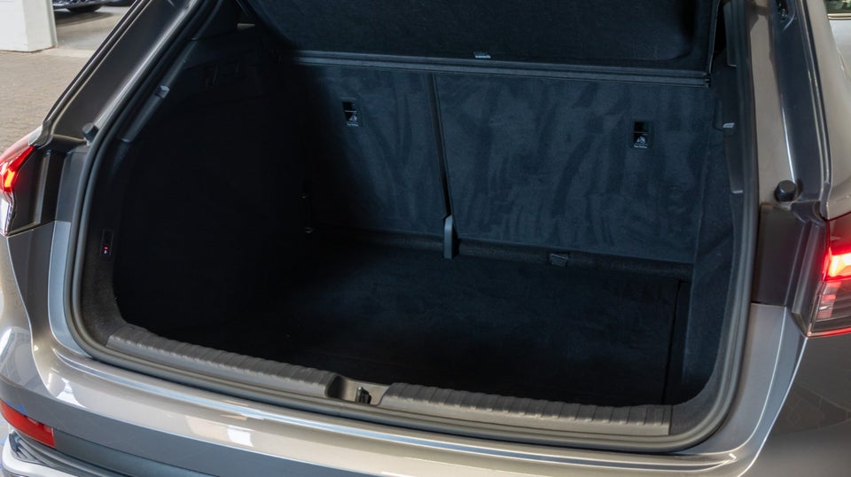 Audi Q4 e-tron 45 S-line 5d