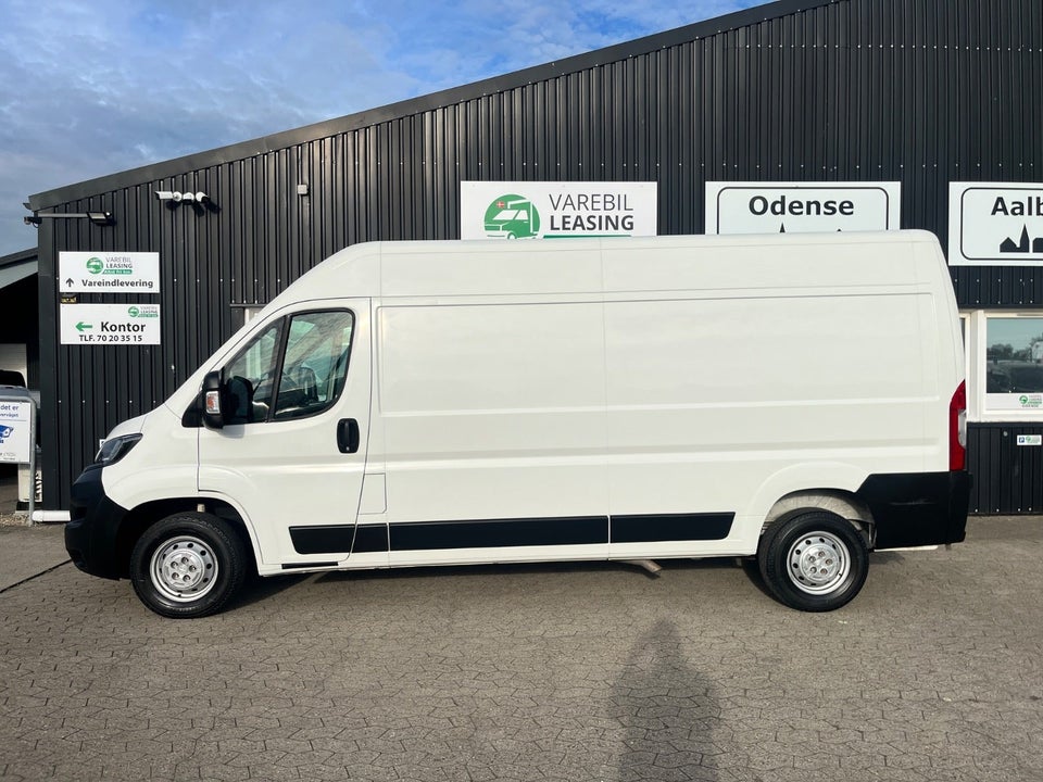 Peugeot Boxer 435 2,2 BlueHDi 165 L3H2 Premium