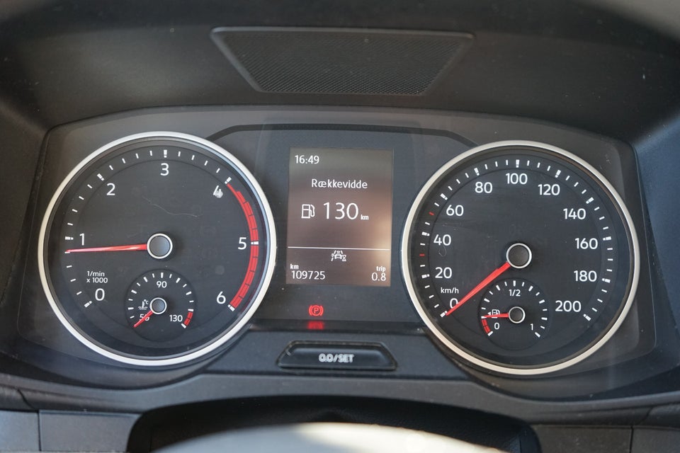 VW Crafter 35 2,0 TDi 140 Kassevogn L3H1