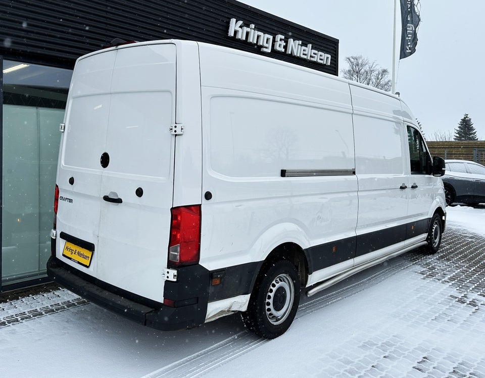 VW Crafter 35 2,0 TDi 177 Kassevogn L4H3