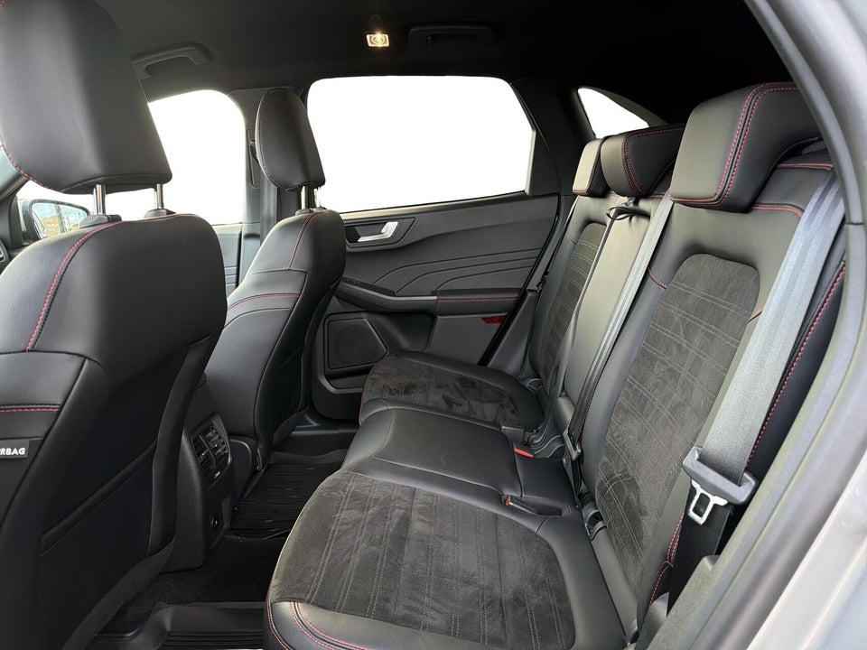 Ford Kuga 2,5 PHEV ST-Line X CVT 5d