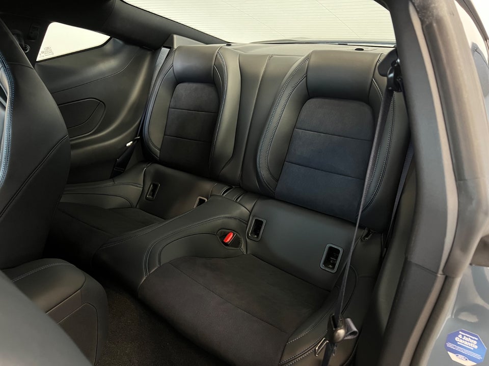 Ford Mustang 5,0 V8 Dark Horse Coupé 2d