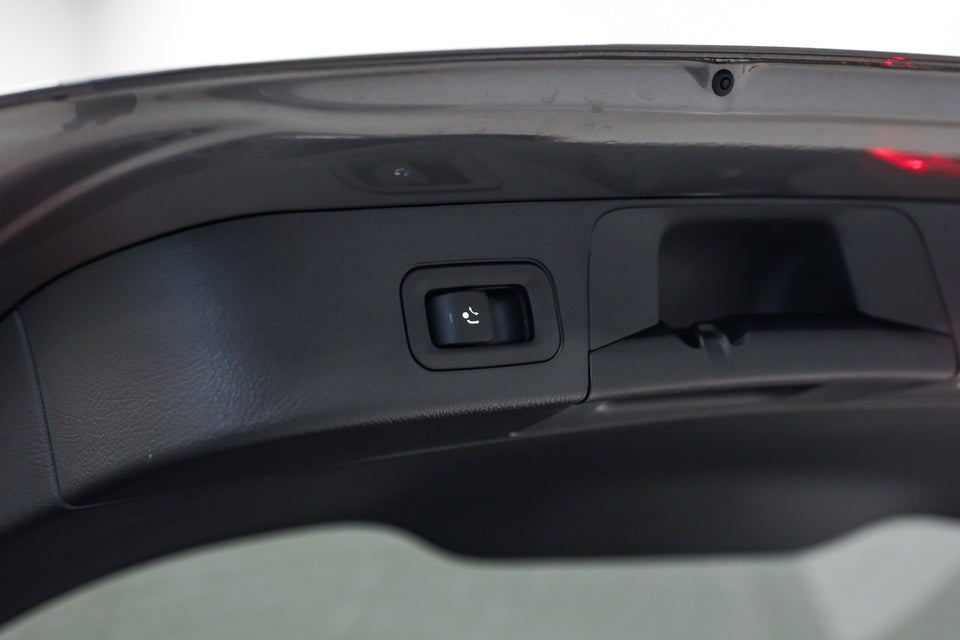 Mercedes EQB250+ AMG Advance 5d