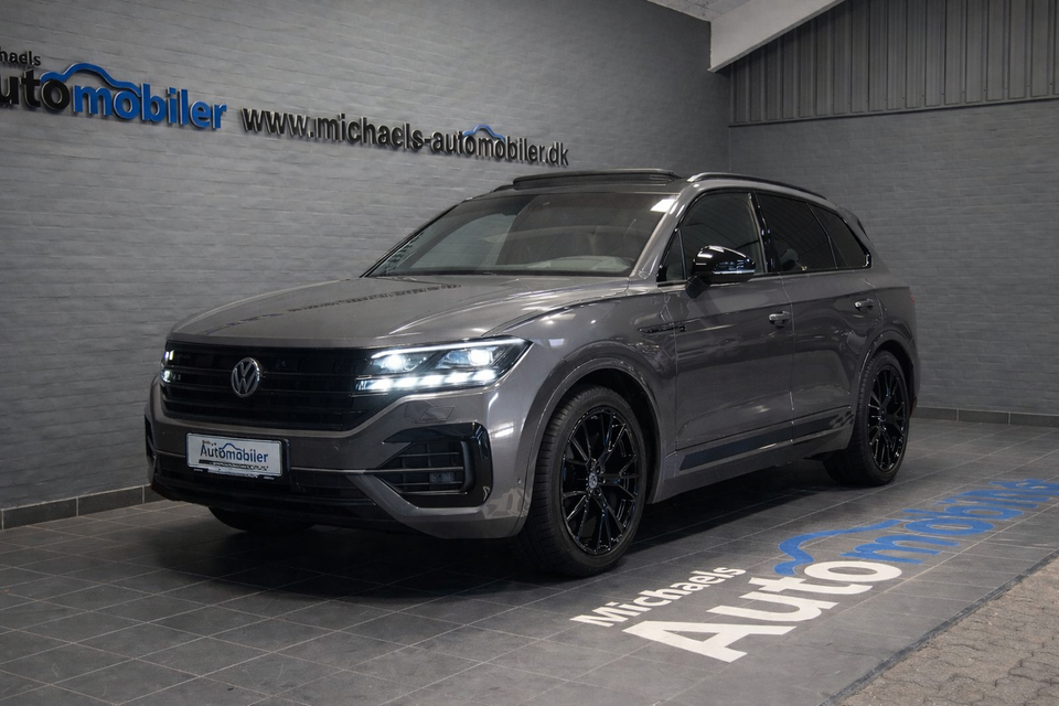 VW Touareg 3,0 TDi 286 R-line aut. 4Motion 5d