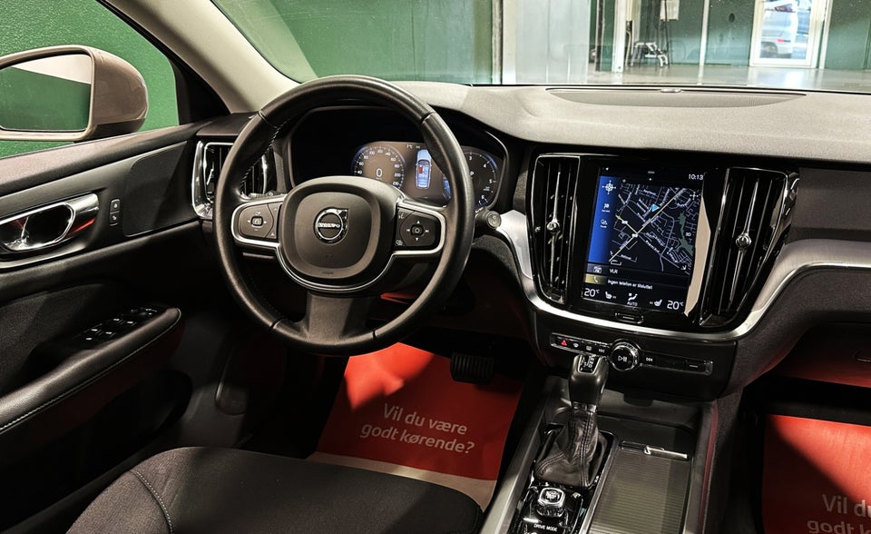 Volvo V60 2,0 D4 190 Momentum aut. 5d