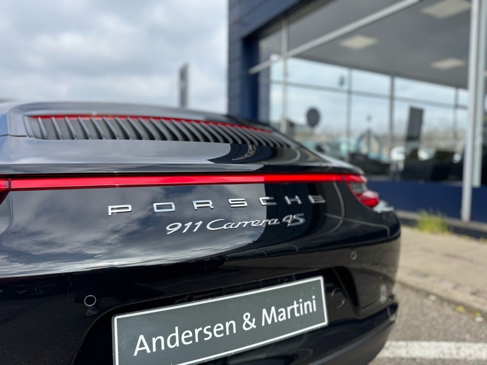 Porsche 911 Carrera 4S 3,0 Cabriolet PDK 2d