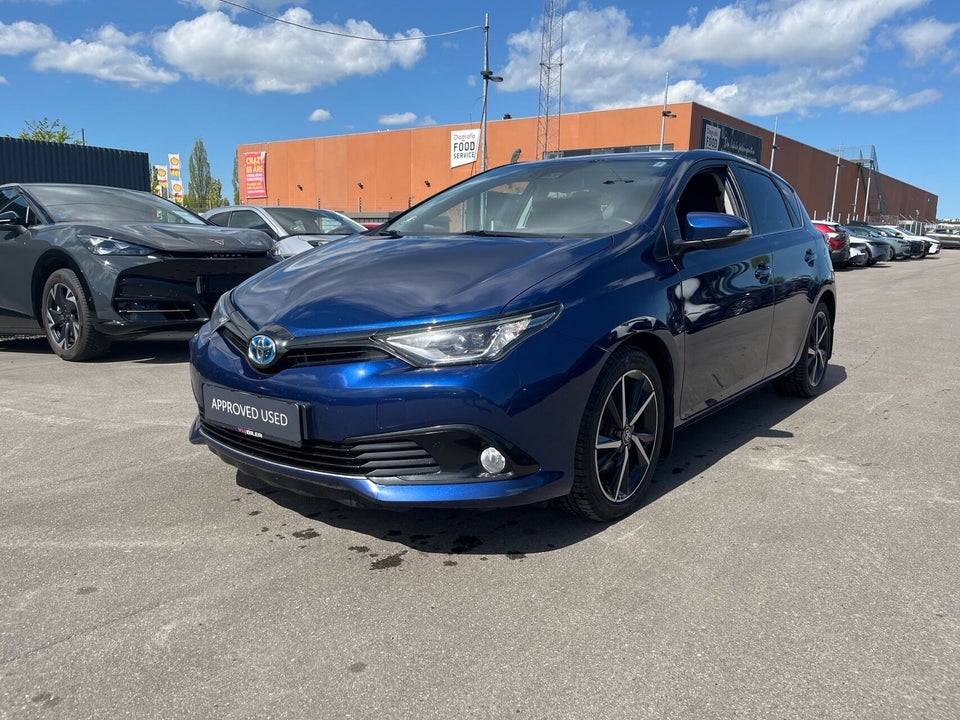 Toyota Auris 1,8 Hybrid H2 Selected CVT 5d
