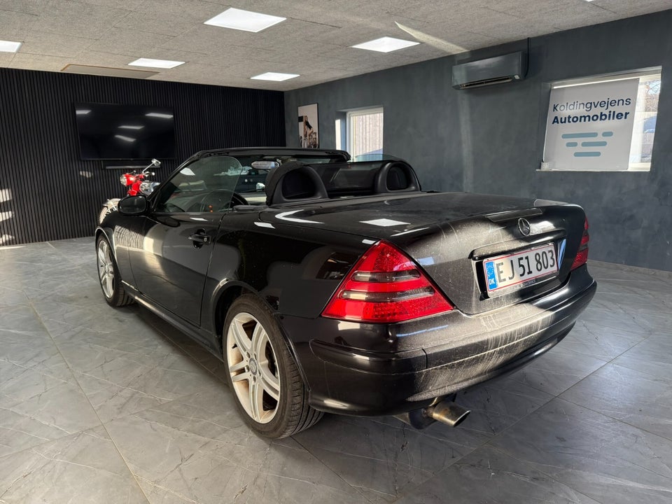 Mercedes SLK230 2,3 Kompressor aut. 2d