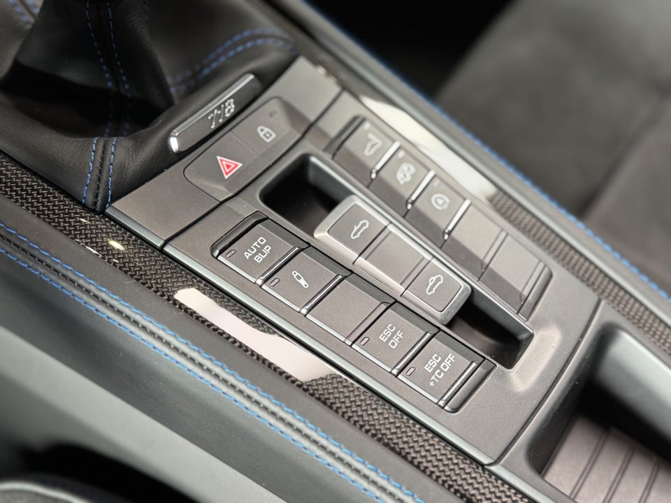 Porsche 718 Spyder 4,0  2d