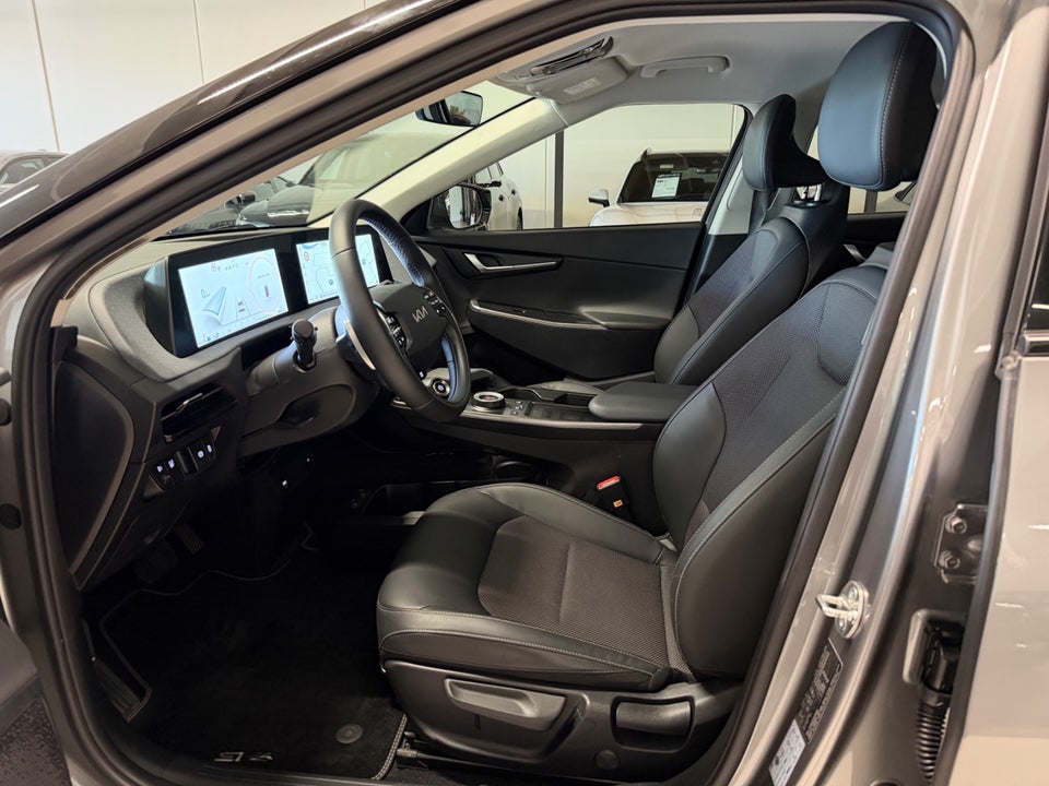 Kia EV6 77 Long Range Access 5d