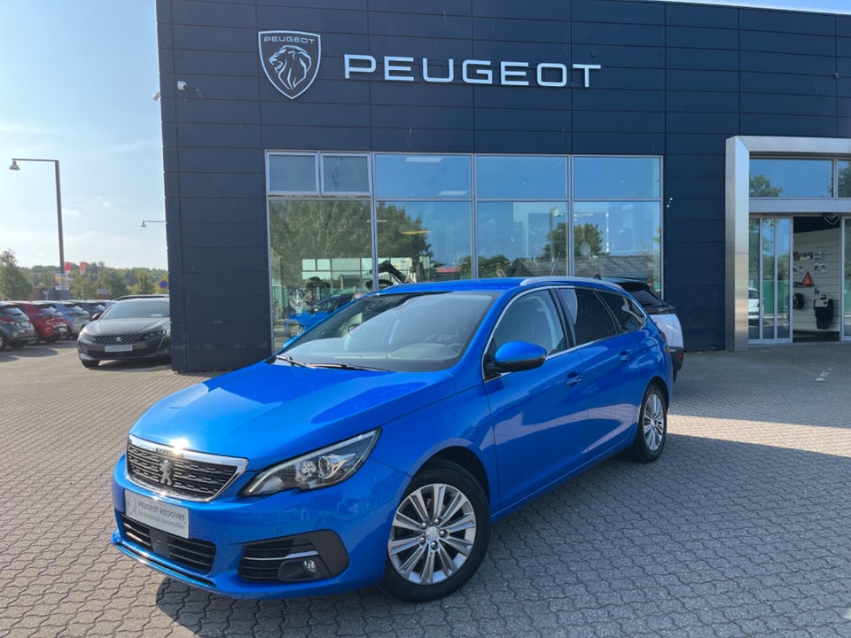 Peugeot 308 1,5 BlueHDi 130 Special Pack 5d