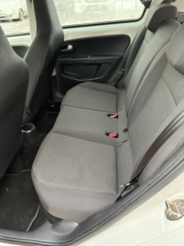 VW Up! 1,0 MPi 60 Move Up! BMT 5d