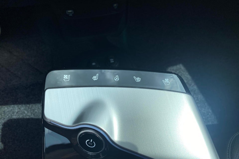 Kia EV6 77 Long Range Upgrade 5d