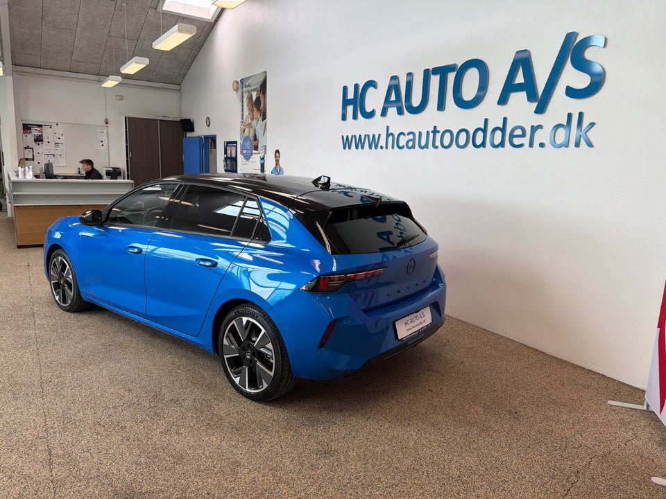 Opel Astra-e 54 GS 5d