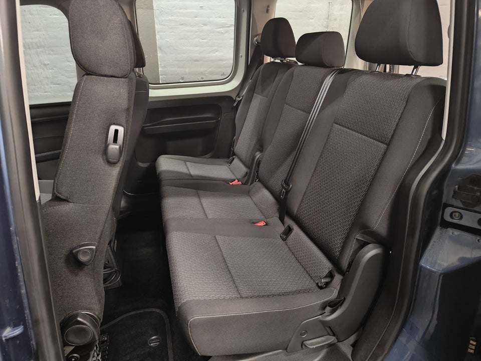 VW Caddy 2,0 TDi 102 Comfortline DSG 5d