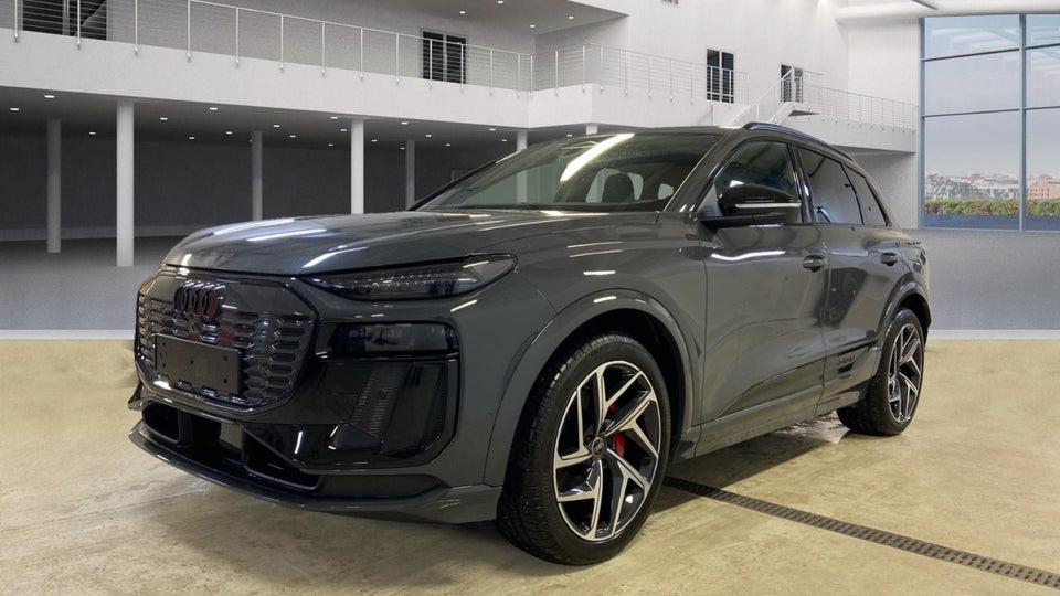 Audi Q6 e-tron Ultra quattro 5d