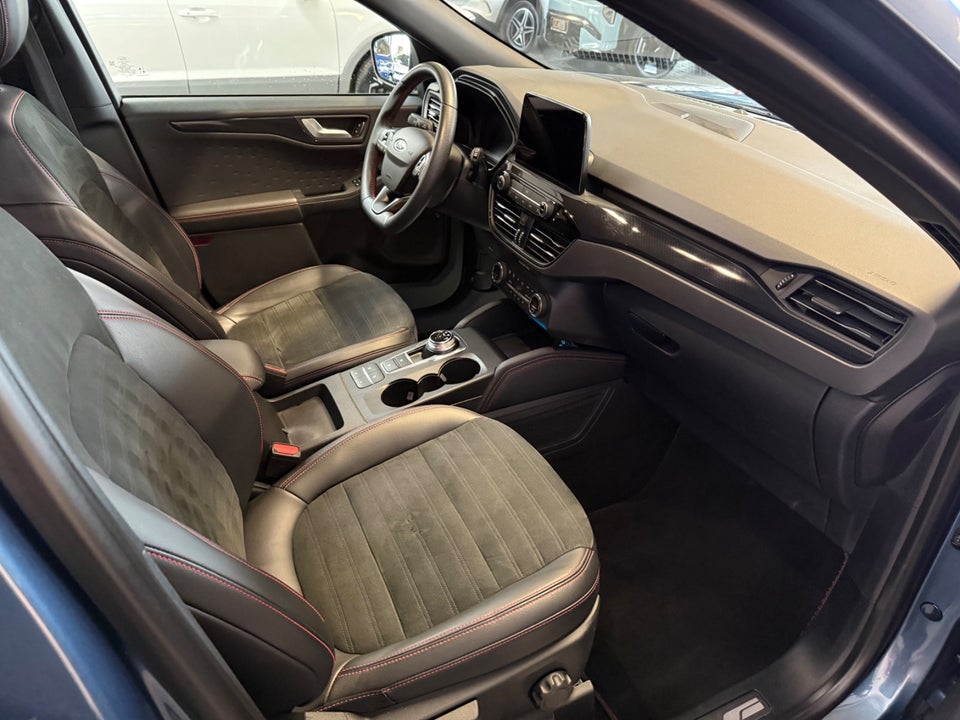 Ford Kuga 2,5 PHEV ST-Line X CVT 5d