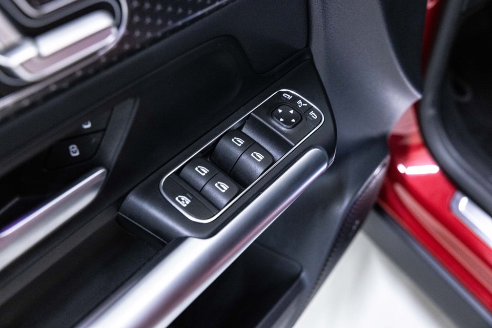 Mercedes EQA350 AMG Premium 4Matic 5d