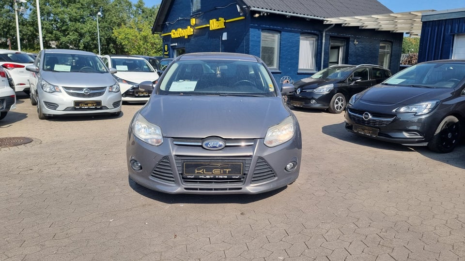 Ford Focus 1,6 Ti-VCT 105 Titanium stc. 5d