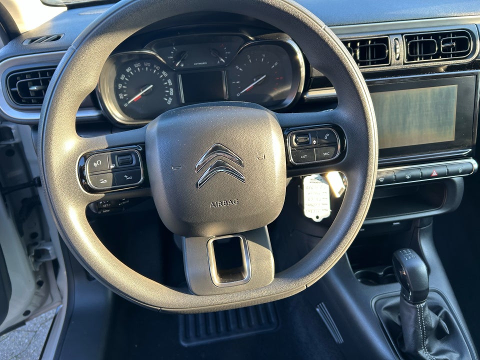 Citroën C3 1,2 PureTech 83 Shine 5d