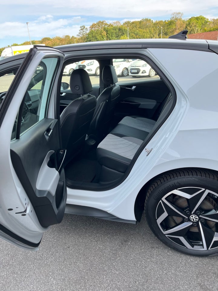 VW ID.3 77 Pro S 5d