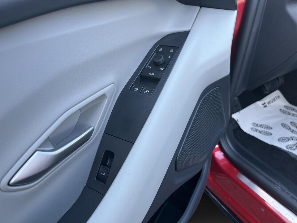 Ford Capri 77 Premium Extended Range 5d