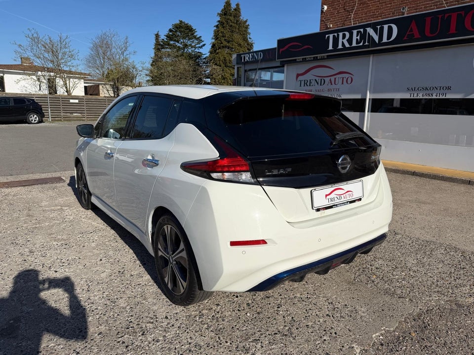 Nissan Leaf 40 N-Connecta 5d