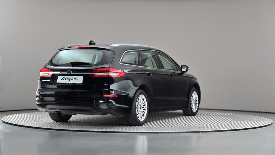 Ford Mondeo 2,0 HEV Titanium stc. CVT 5d