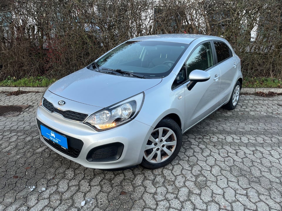 Kia Rio 1,2 CVVT Premium 5d