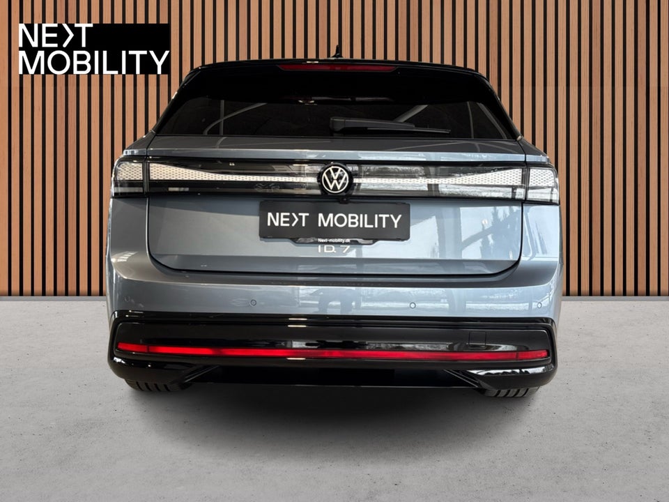 VW ID.7 77 Pro Tourer 5d