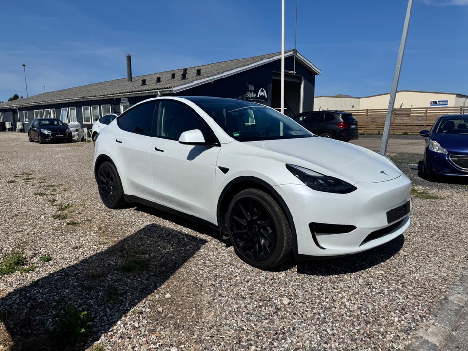 Tesla Model Y RWD 5d