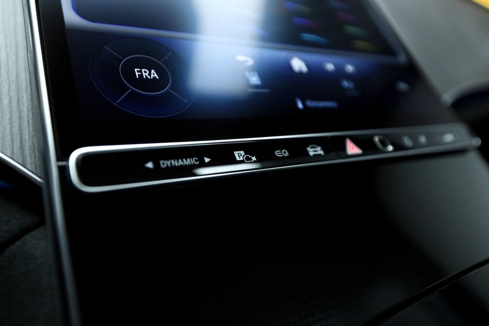 Mercedes EQE350+ AMG Line 4d