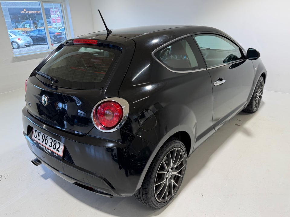Alfa Romeo MiTo 1,3 JTD 90 Distinctive 3d