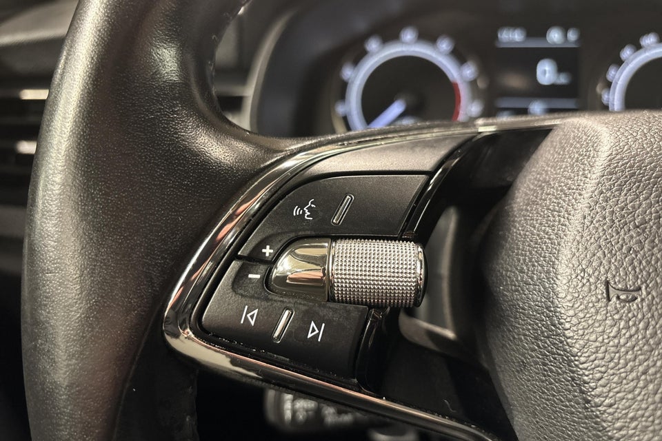 Skoda Kamiq 1,0 TSi 115 Ambition DSG 5d