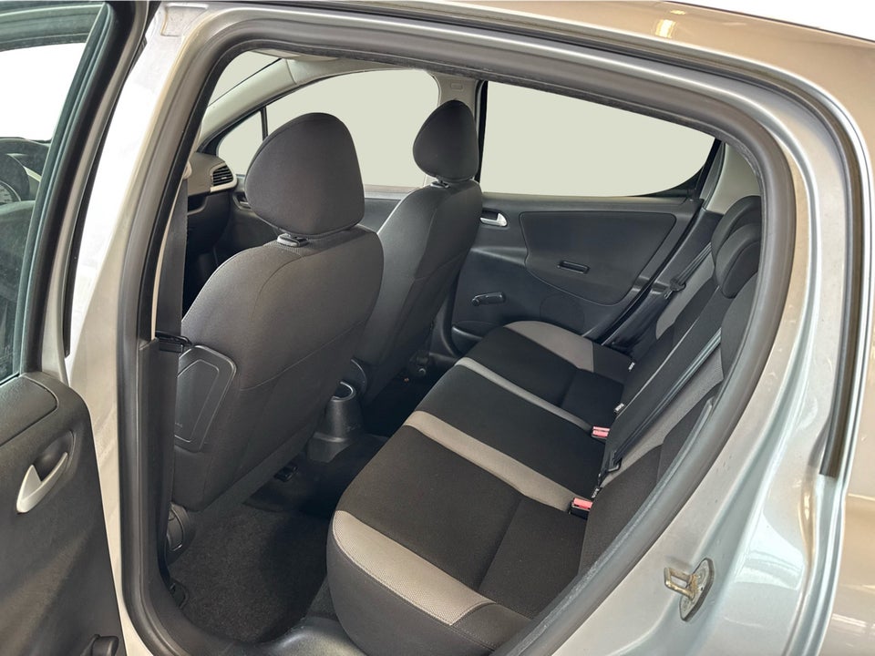 Peugeot 207 1,6 HDi 110 Premium 5d