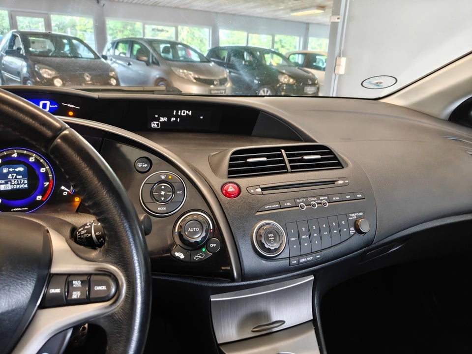 Honda Civic 1,8 Sport 5d