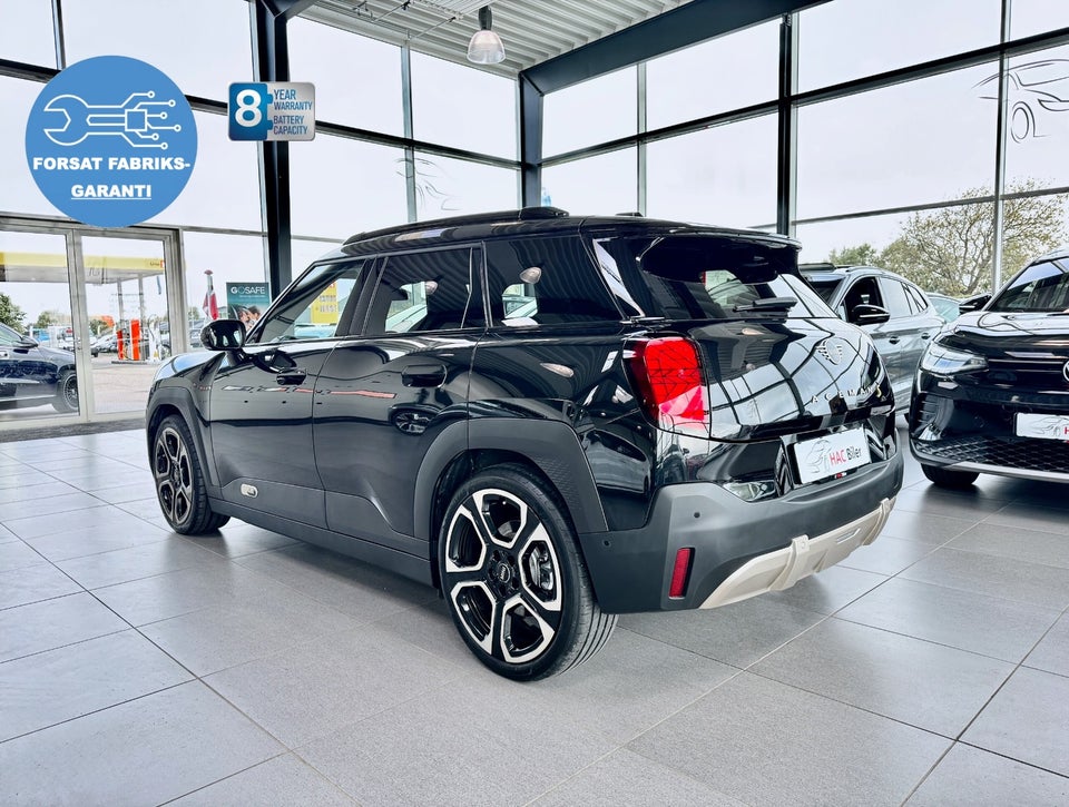 MINI Aceman SE Favoured Trim M 5d