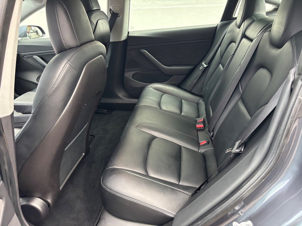 Tesla Model 3 Performance AWD 4d