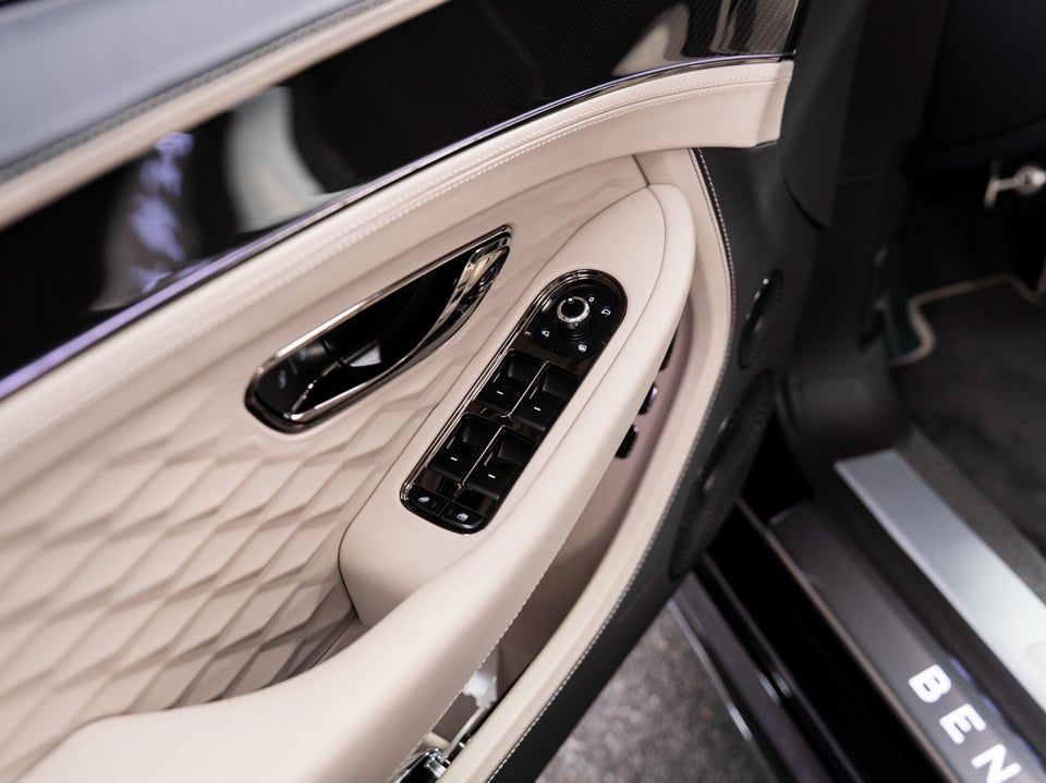 Bentley Continental GTC 4,0 V8 Hybrid S aut. 2d