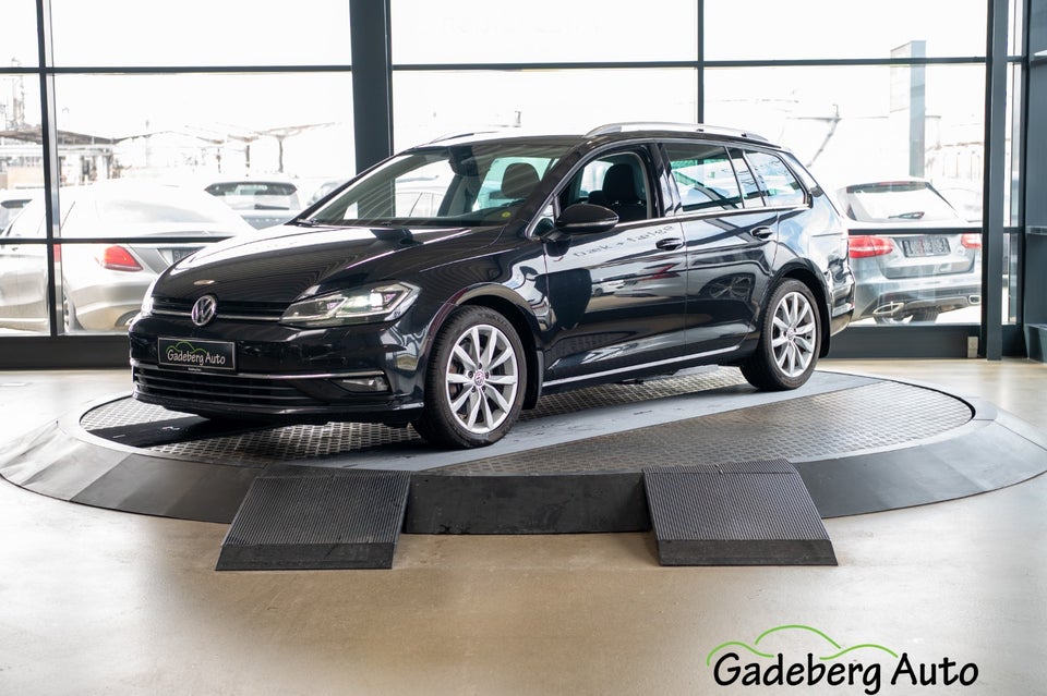 VW Golf VII 2,0 TDi 150 Highline Variant DSG 5d