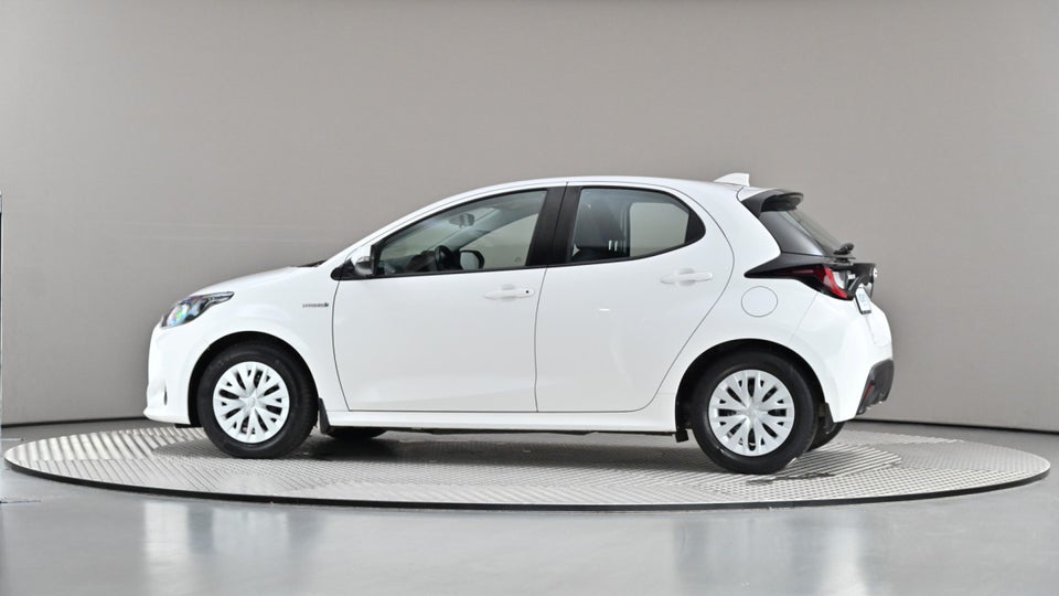 Toyota Yaris 1,5 Hybrid H3 e-CVT 5d