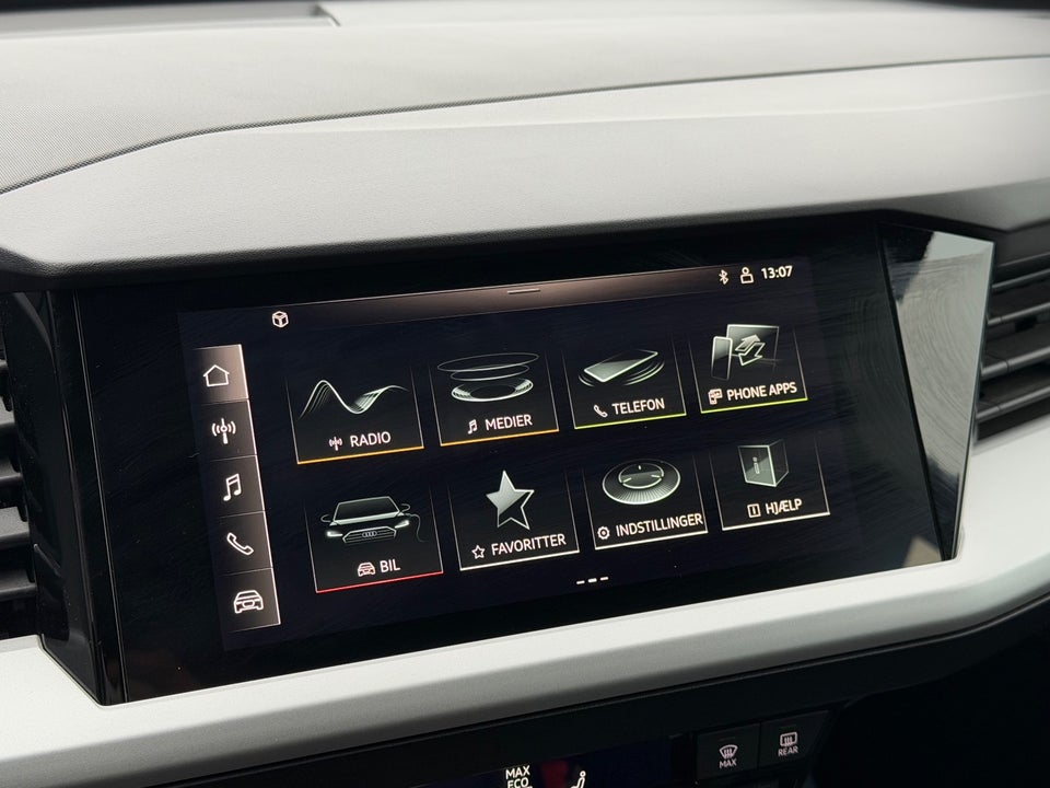 Audi Q4 e-tron 40  5d