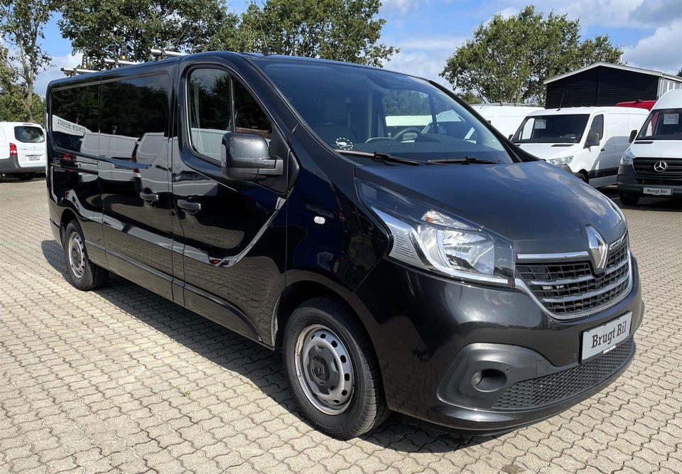 Renault Trafic T29 2,0 dCi 145 L2H1