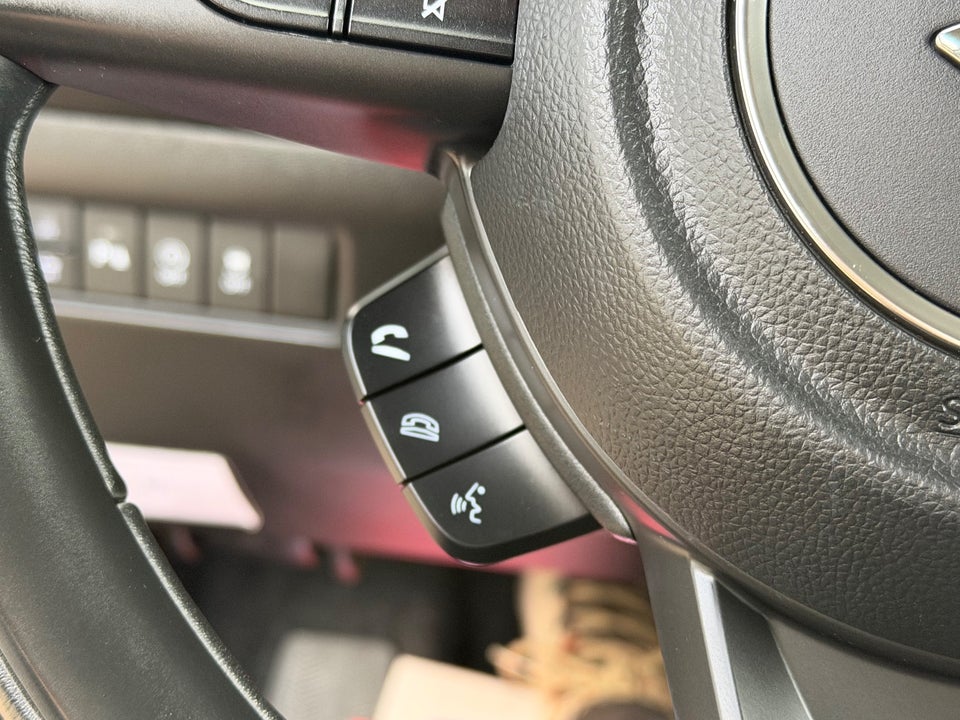 Suzuki Swift 1,2 mHybrid Action 5d