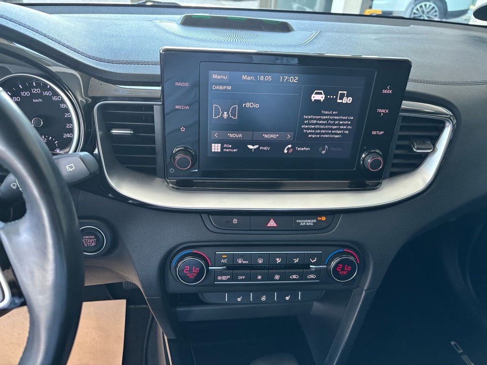 Kia Ceed 1,6 PHEV Prestige SW DCT 5d