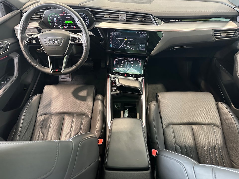 Audi e-tron 55 S-line quattro 5d