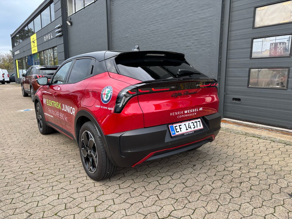 Alfa Romeo Junior Elettrica Speciale 5d